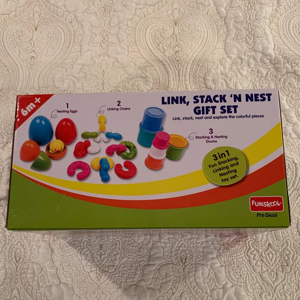 Funskool Link, Stack and Nest Gift set - Picture 2 of 2